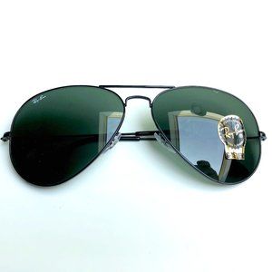 Black Gloss Ray-Ban Aviator Sunglasses - Never Worn